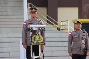Sejumlah Anggota Terima Penghargaan Dari Kapolres Sanggau Usai Berhasil Dalam Mengungkap Kasus TPPO