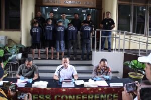 Ditreskrimum Polda Kalbar Ungkap Modus Pencurian Pecah Kaca Mobil dan Pencurian Sepeda Motor Di Tiga Lokasi
