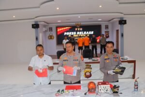 2 Pelaku Jual Emas Palsu Ditangkap, Kapolres Sintang : Uangnya Untuk Main Judi Online