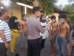 Polsek Pontianak Barat Pulangkan 11 Remaja yang Diduga Akan Tawuran dengan Senjata Tajam