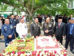 Kapolda Kalbar Hadiri Upacara Peringatan HUT TNI Ke-79 di Makodam XII Tanjungpura