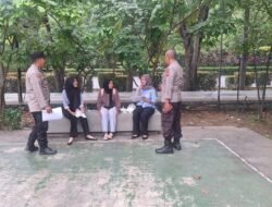 Satgas Preemtif OMP Kapuas Polda Kalbar Laksanakan Sosialisasi Pilkada Damai Di Sekitaran Area Taman Digulis Untan