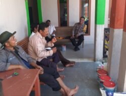 Polsek Terentang Ajak Warga Waspada Bencana dan Bahaya Karhutla Lewat Jum’at Curhat