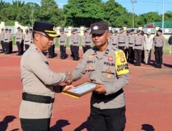 Sinergi Bareng Warga Berbuah Manis, Bhabinkamtibmas Radak II Bawa Polsek Terentang Juara Satkamling